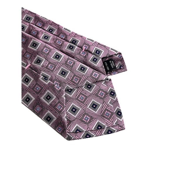 Jos.A. Bank Black & Pink Geometric Signature Necktie Tie 100% Silk 59”x 3.5” - Picture 2 of 7